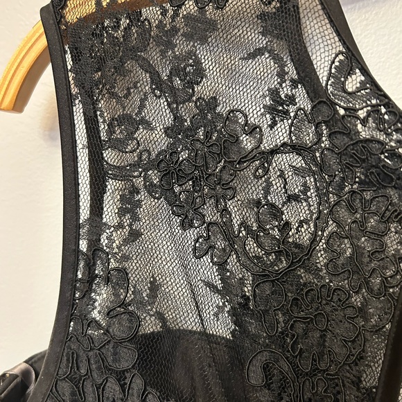 White by Vera Wang Cocktail Dress - Picture 2 of 9